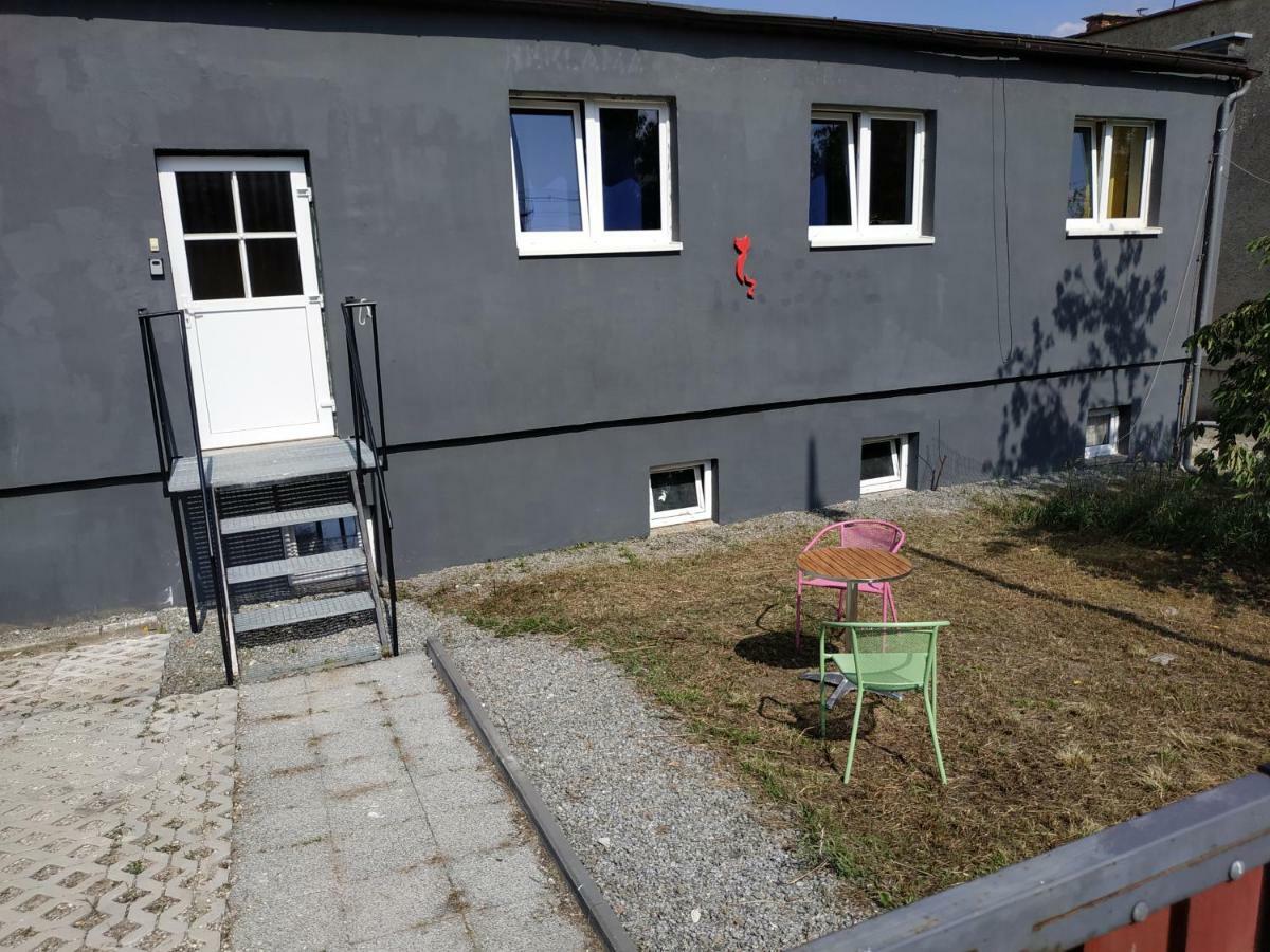 Studio Red Kot Zielona Góra Extérieur photo